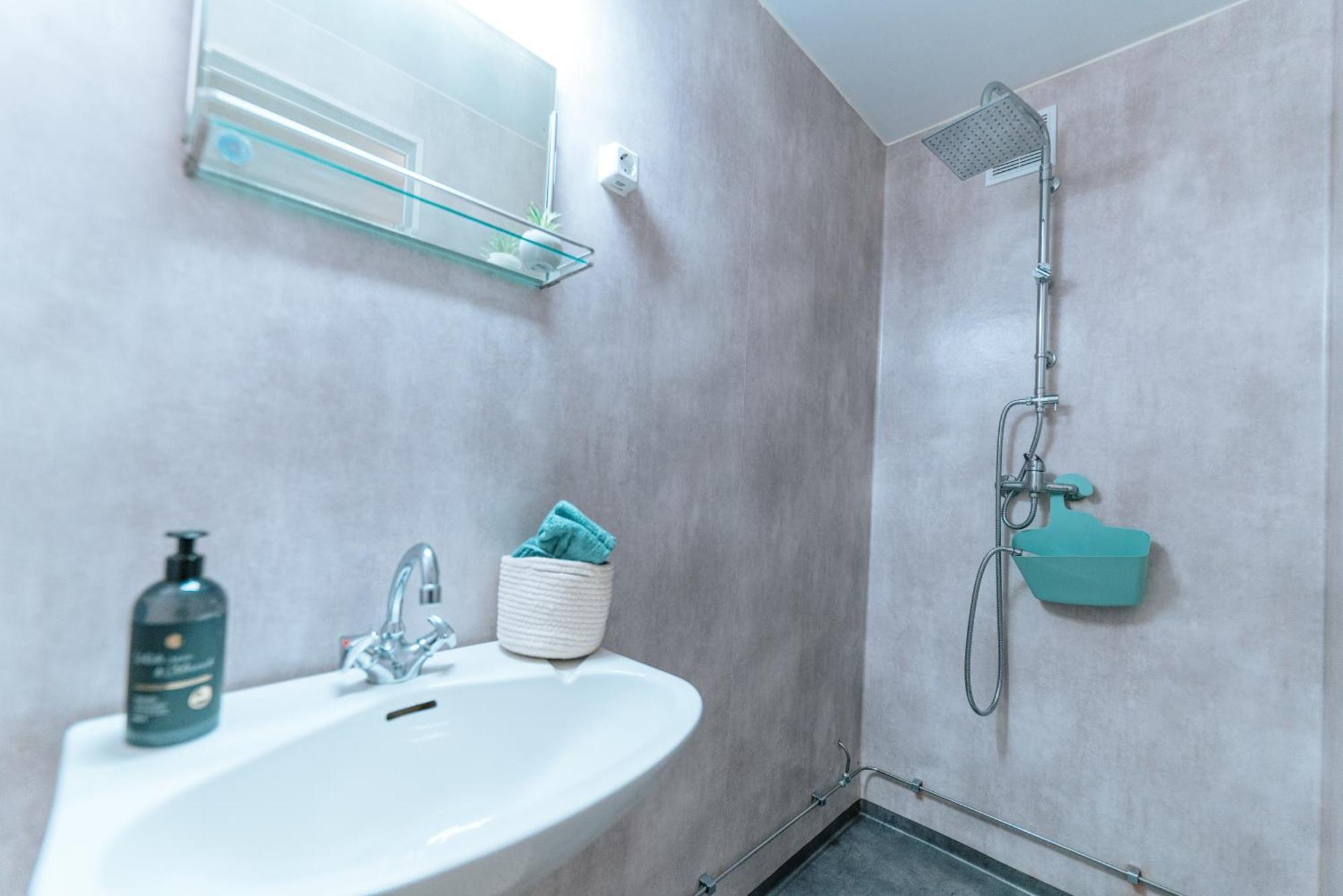 Hotel Nokling & Camping Hjelmeland Екстер'єр фото